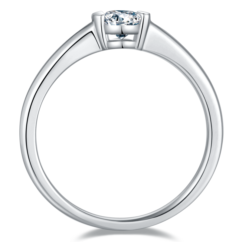简约蛋形S925银镀白金MoissaniteWomen's Ring0.5ctD级